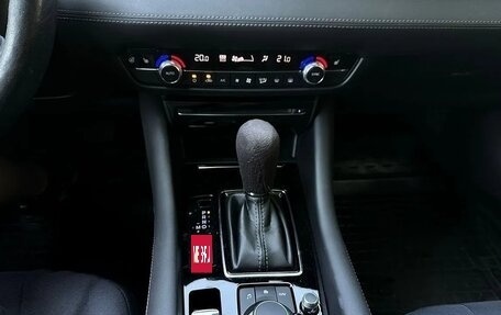 Mazda 6, 2019 год, 1 800 000 рублей, 8 фотография