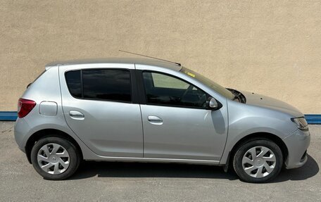 Renault Sandero II рестайлинг, 2016 год, 980 000 рублей, 6 фотография