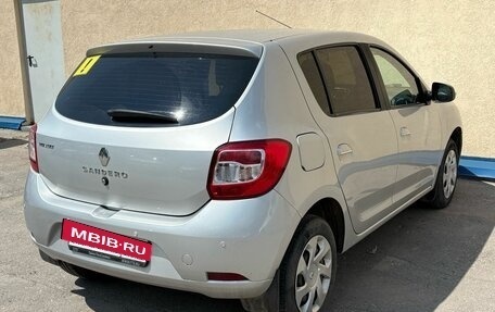 Renault Sandero II рестайлинг, 2016 год, 980 000 рублей, 5 фотография