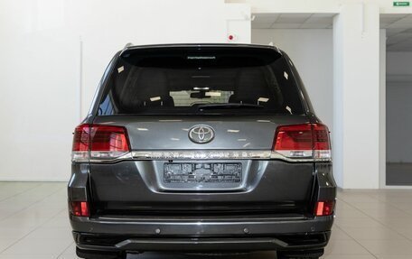 Toyota Land Cruiser 200, 2010 год, 2 900 000 рублей, 5 фотография