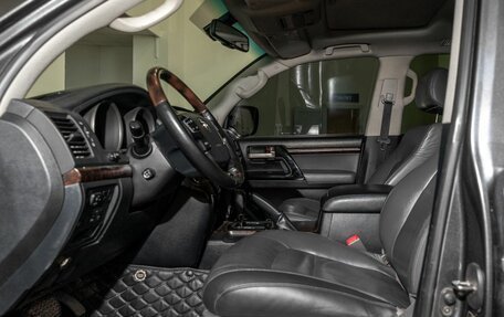 Toyota Land Cruiser 200, 2010 год, 2 900 000 рублей, 28 фотография