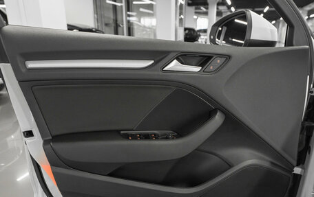 Audi A3, 2015 год, 1 680 000 рублей, 13 фотография