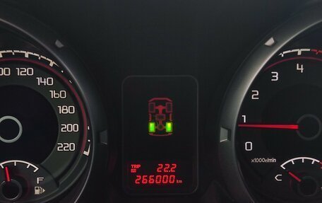 Mitsubishi Pajero IV, 2013 год, 2 150 000 рублей, 14 фотография