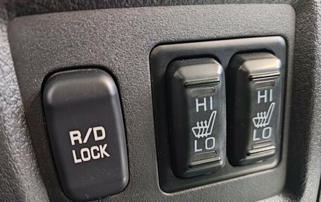 Mitsubishi Pajero IV, 2013 год, 2 150 000 рублей, 29 фотография