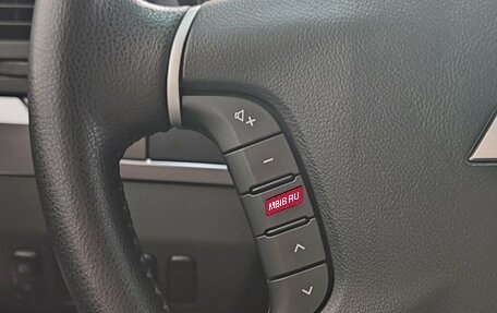 Mitsubishi Pajero IV, 2013 год, 2 150 000 рублей, 27 фотография