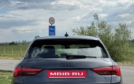 Audi Q3, 2022 год, 2 450 000 рублей, 5 фотография
