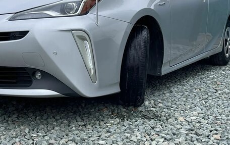 Toyota Prius IV XW50, 2019 год, 1 650 000 рублей, 9 фотография