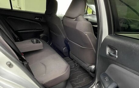 Toyota Prius IV XW50, 2019 год, 1 650 000 рублей, 11 фотография