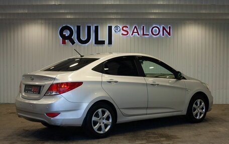Hyundai Solaris II рестайлинг, 2011 год, 725 000 рублей, 10 фотография