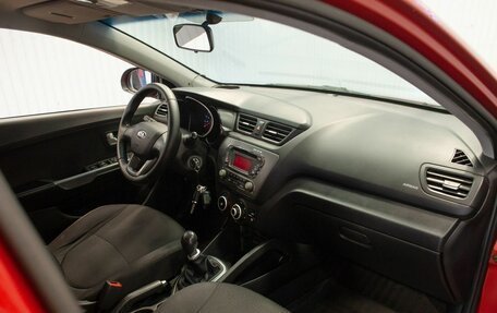 KIA Rio III рестайлинг, 2013 год, 795 000 рублей, 18 фотография
