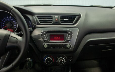 KIA Rio III рестайлинг, 2013 год, 795 000 рублей, 25 фотография