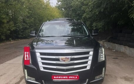 Cadillac Escalade IV, 2016 год, 4 400 000 рублей, 15 фотография
