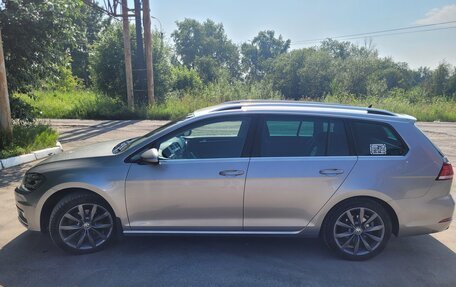 Volkswagen Golf VII, 2019 год, 2 300 000 рублей, 27 фотография