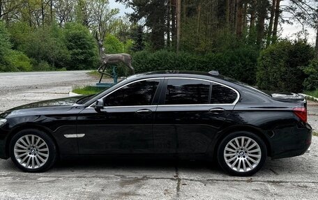 BMW 7 серия, 2014 год, 1 850 000 рублей, 3 фотография
