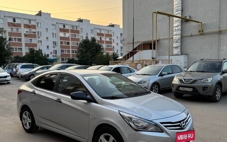 Hyundai Solaris II рестайлинг, 2016 год, 665 000 рублей, 3 фотография