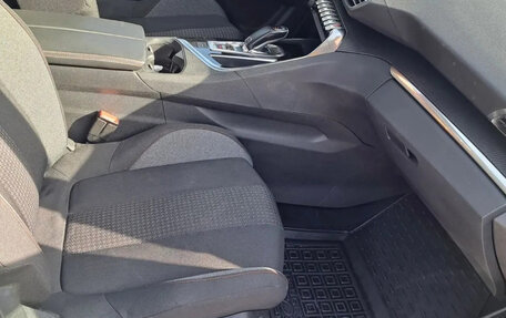 Peugeot 3008 II, 2019 год, 1 850 000 рублей, 6 фотография
