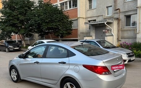Hyundai Solaris II рестайлинг, 2016 год, 665 000 рублей, 4 фотография