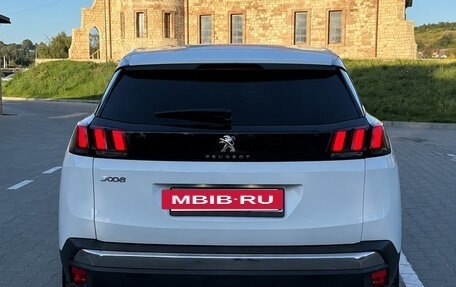 Peugeot 3008 II, 2019 год, 1 850 000 рублей, 4 фотография