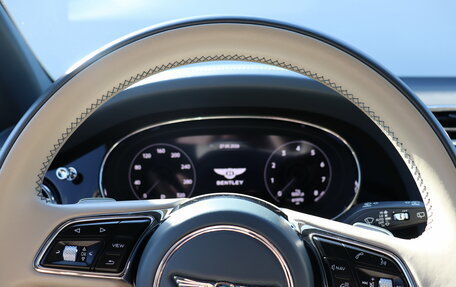 Bentley Bentayga I, 2021 год, 16 390 000 рублей, 10 фотография