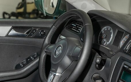 Volkswagen Jetta VI, 2013 год, 1 000 000 рублей, 15 фотография