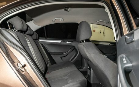 Volkswagen Jetta VI, 2013 год, 1 000 000 рублей, 16 фотография