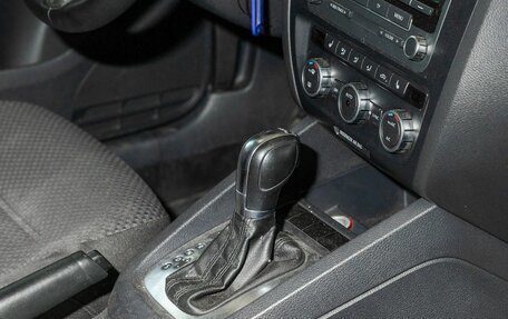 Volkswagen Jetta VI, 2013 год, 1 000 000 рублей, 18 фотография