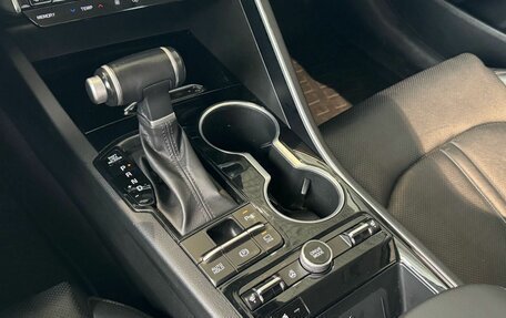 KIA K5, 2020 год, 2 350 000 рублей, 24 фотография