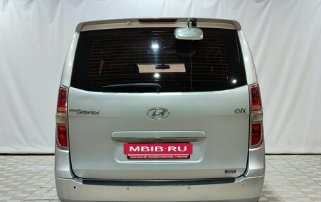 Hyundai Grand Starex Grand Starex I рестайлинг 2, 2010 год, 1 100 000 рублей, 5 фотография