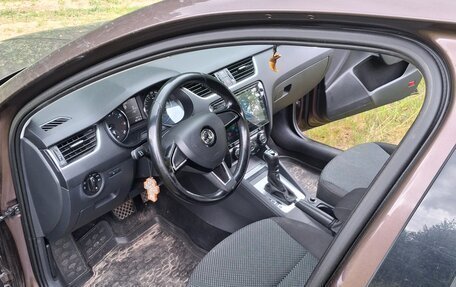 Skoda Octavia, 2017 год, 1 300 000 рублей, 3 фотография