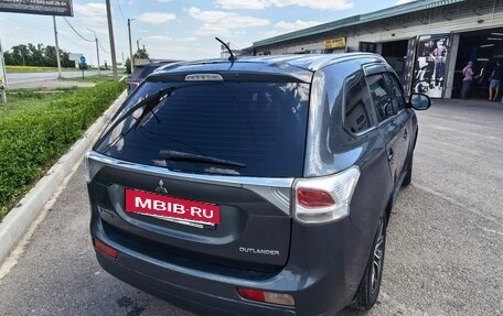 Mitsubishi Outlander III рестайлинг 3, 2014 год, 850 000 рублей, 5 фотография