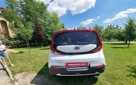 KIA Soul III, 2019 год, 1 750 000 рублей, 5 фотография