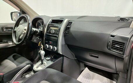 Nissan X-Trail, 2010 год, 990 000 рублей, 13 фотография