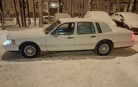 Lincoln Town Car II, 1992 год, 1 450 000 рублей, 4 фотография