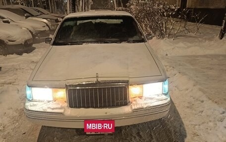 Lincoln Town Car II, 1992 год, 1 450 000 рублей, 3 фотография