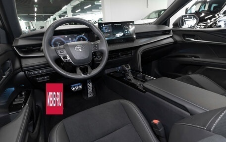 Toyota Camry, 2025 год, 4 200 000 рублей, 7 фотография