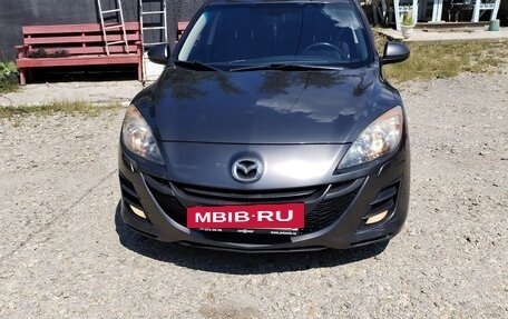 Mazda 3, 2011 год, 1 200 000 рублей, 2 фотография