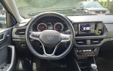 Volkswagen Polo VI (EU Market), 2021 год, 1 960 000 рублей, 10 фотография