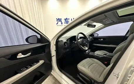 KIA K3, 2023 год, 1 760 000 рублей, 17 фотография