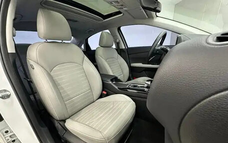 KIA K3, 2023 год, 1 760 000 рублей, 16 фотография