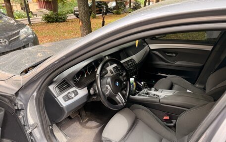 BMW 5 серия, 2014 год, 1 800 000 рублей, 3 фотография