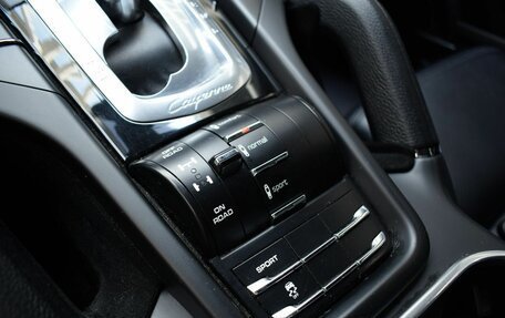 Porsche Cayenne III, 2013 год, 2 300 000 рублей, 16 фотография