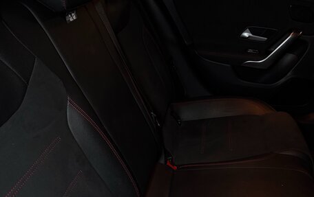 Mercedes-Benz CLA, 2021 год, 3 900 000 рублей, 14 фотография