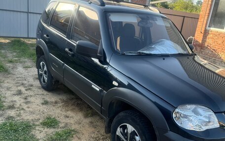 Chevrolet Niva I рестайлинг, 2012 год, 550 000 рублей, 1 фотография