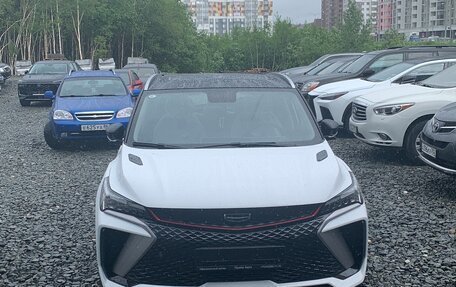 Geely Coolray I, 2023 год, 2 600 000 рублей, 2 фотография