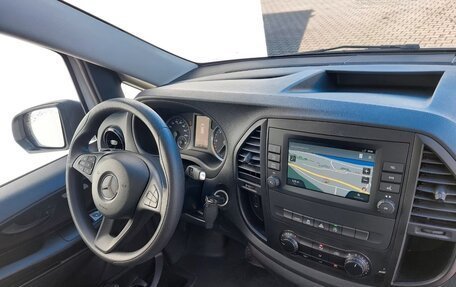 Mercedes-Benz Vito, 2022 год, 3 490 000 рублей, 7 фотография