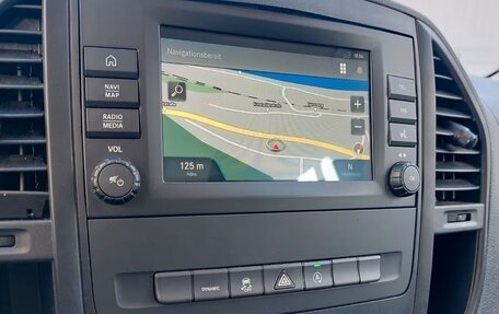Mercedes-Benz Vito, 2022 год, 3 490 000 рублей, 14 фотография