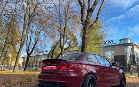 BMW 1 серия, 2008 год, 2 500 000 рублей, 3 фотография