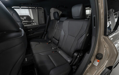 Lexus LX, 2025 год, 17 300 000 рублей, 15 фотография