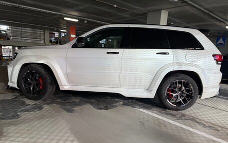 Jeep Grand Cherokee, 2013 год, 5 000 000 рублей, 4 фотография