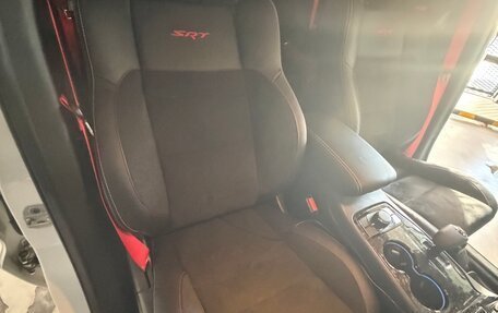 Jeep Grand Cherokee, 2013 год, 5 000 000 рублей, 12 фотография
